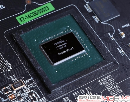 GTX 960使用的是全新的GM206核心，该核心依旧基于第二代Maxwell架构，也还是使用台积电28nm工艺制造。